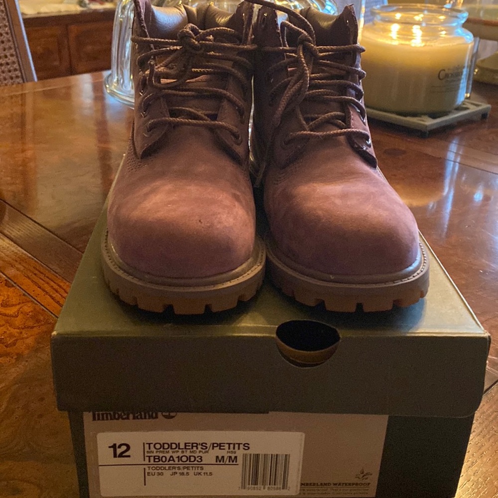 Timberland Girls purple boots very rare